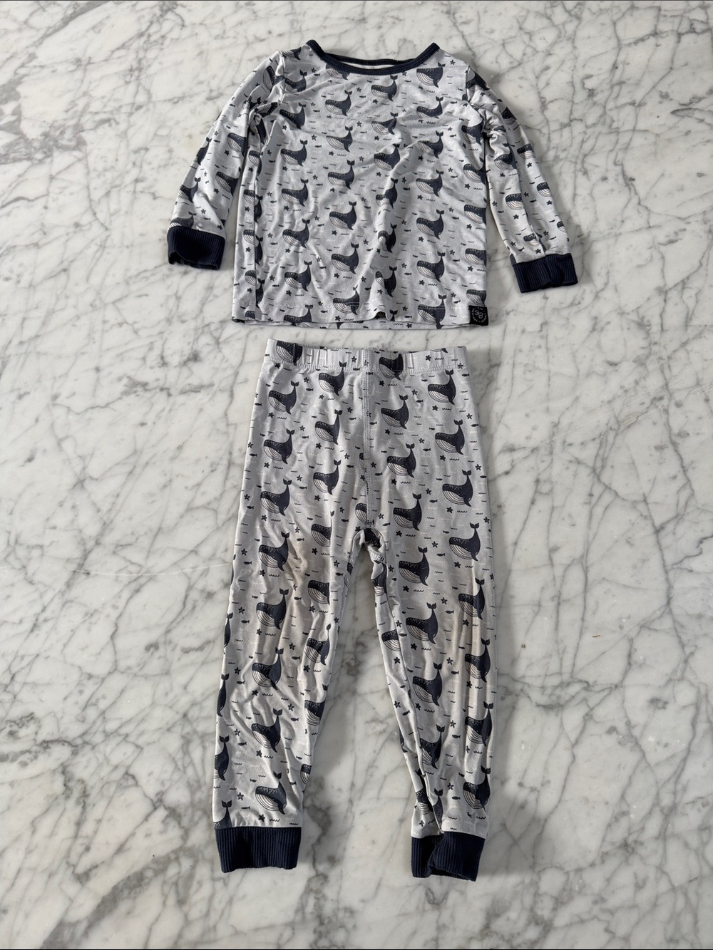 Sweet Bamboo baby pajama Set Sz 18/24 Mo Whale Print